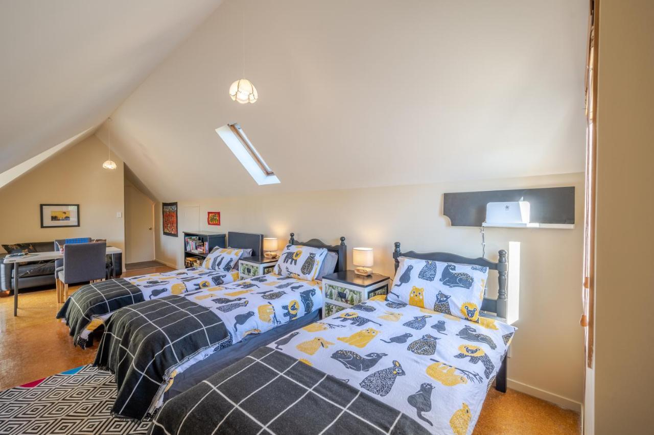 Rose On The Bay - Akaroa Holiday Home Extérieur photo